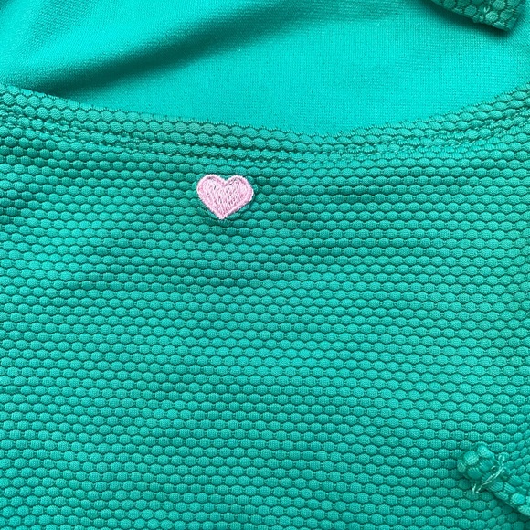 Women’s deep v-neck textured Stoney clover one piece bathing suit. Green, XS. - Picture 5 of 7